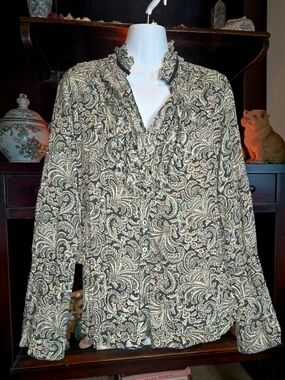 Cino Ruffled Paisley Button-Front Blouse - Olive Paisley